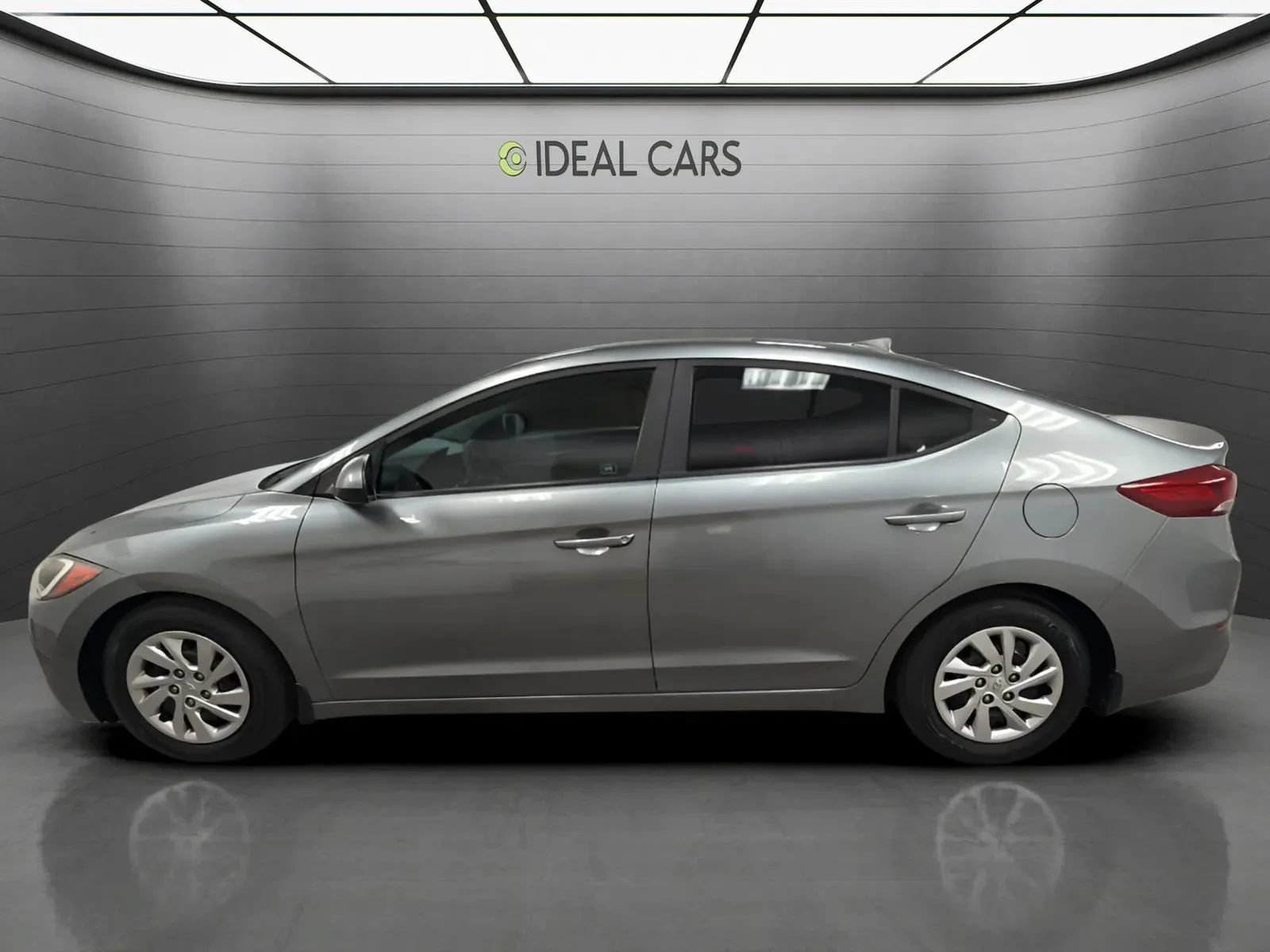 Used 2017 Hyundai Elantra SE FWD image 8