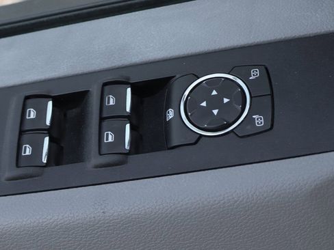 Used 2018 Ford F250 XL w/ Power Equipment Group image 16