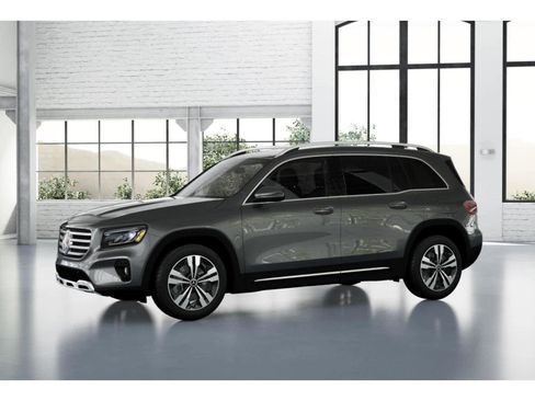 New 2026 Mercedes-Benz GLB 250 4MATIC image 36