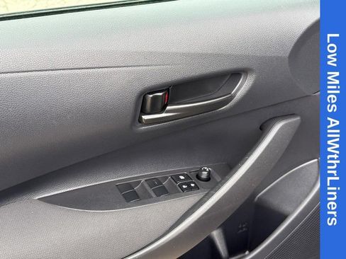 Used 2024 Toyota Corolla LE FWD image 18