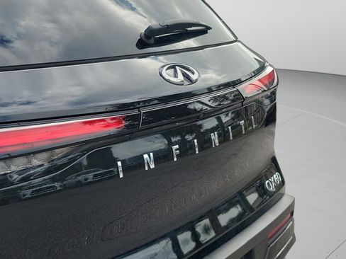 Certified 2025 INFINITI QX60 Pure image 6