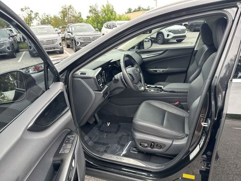 Used 2025 Lexus NX 250 FWD w/ Accessory Package (Z1) image 10