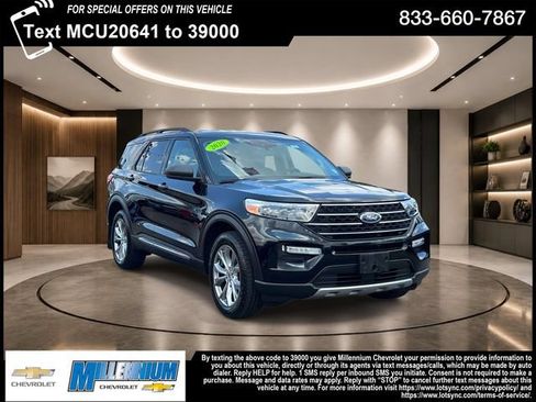 Used 2020 Ford Explorer XLT w/ Equipment Group 202A AWD/4WD image 1