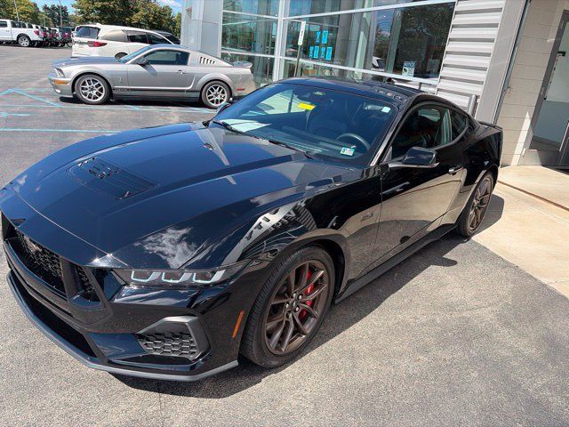 Used 2024 Ford Mustang GT Premium RWD image 2