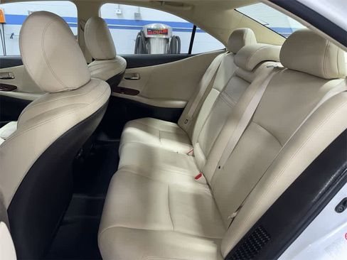 Used 2010 Lexus HS 250h image 17