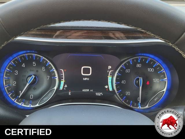 Used 2023 Chrysler Pacifica Limited FWD image 37