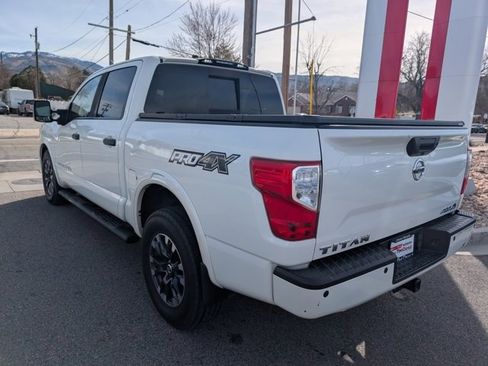 Used 2018 Nissan Titan PRO-4X image 5
