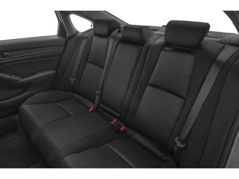 Used 2018 Honda Accord EX image 64