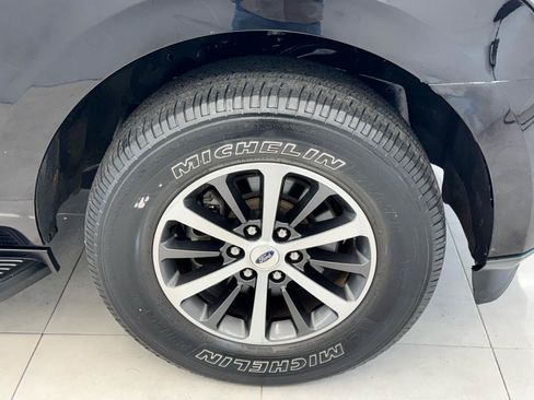 Used 2019 Ford Expedition Max XLT AWD/4WD image 40