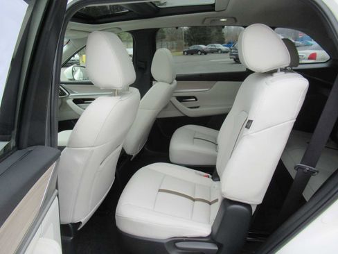 Used 2024 MAZDA CX-90 3.3 Turbo w/ Premium Plus Pkg image 15