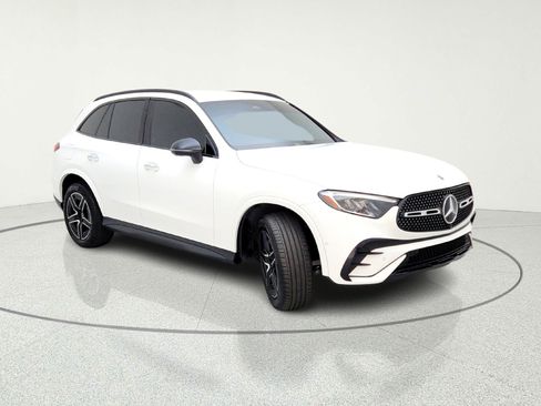 Certified 2024 Mercedes-Benz GLC 300 4MATIC image 4