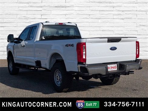 New 2026 Ford F250 XL w/ XL Off-Road Package image 7