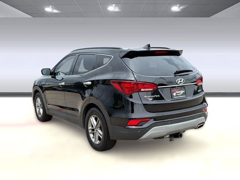 Used 2018 Hyundai Santa Fe Sport w/ 2.4L Tech Package 04 FWD image 3