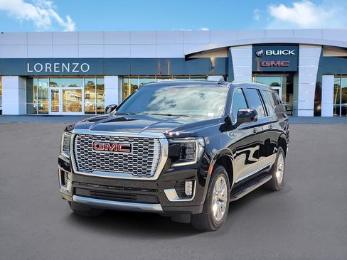 Used 2024 GMC Yukon XL Denali w/ Advanced Technology Package AWD/4WD image 1
