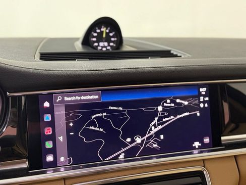 Used 2022 Porsche Panamera 4 w/ Premium Package AWD/4WD image 14
