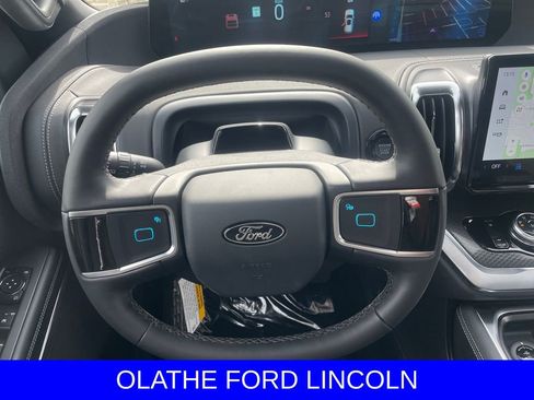 New 2026 Ford Expedition Platinum w/ Stealth Appearance Package image 22