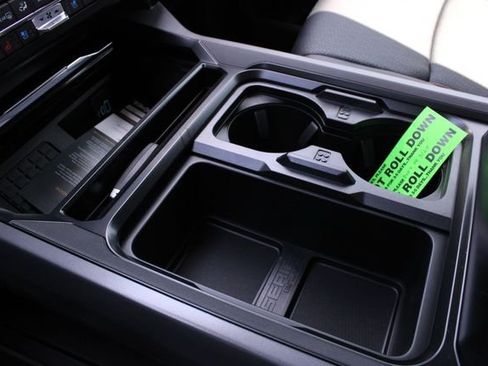 New 2026 Ford F250 Lariat w/ Black Appearance Package AWD/4WD image 18
