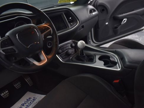 Used 2018 Dodge Challenger R/T Scat Pack w/ Dynamics Package image 15