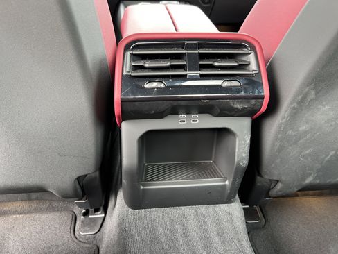 Used 2025 BMW 530i image 41