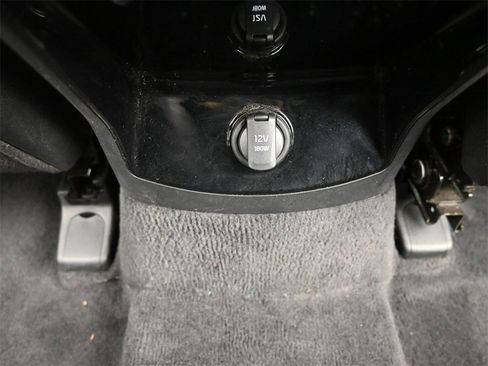 Certified 2024 Kia Sorento SX image 14