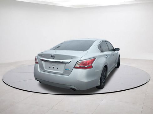 Used 2014 Nissan Altima 2.5 S image 7