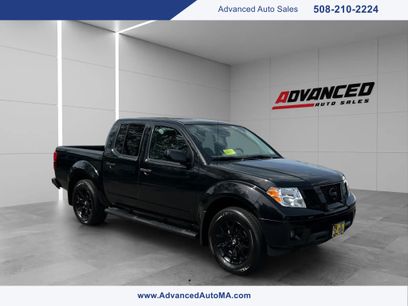 Used 2021 Nissan Frontier SV w/ Midnight Edition Floor Mats