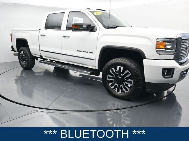 Used 2016 GMC Sierra 2500 Denali w/ Duramax Plus Package AWD/4WD image 2