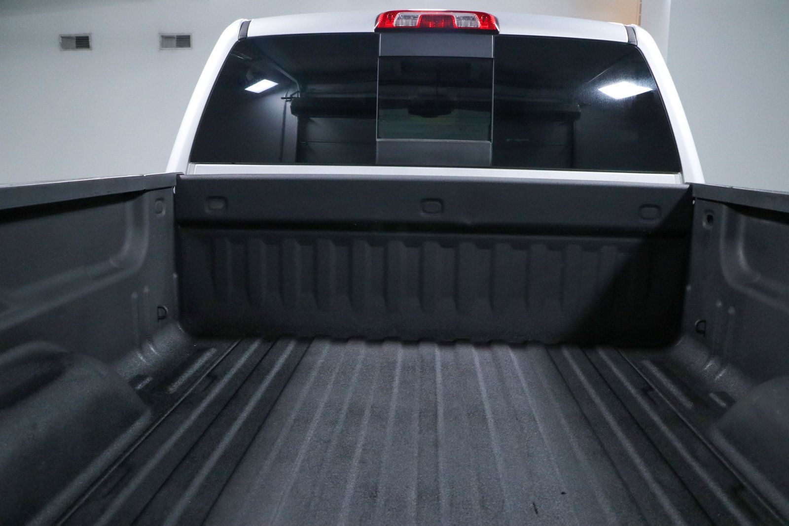 Used 2016 Chevrolet Silverado 2500 LTZ w/ Duramax Plus Package AWD/4WD image 31