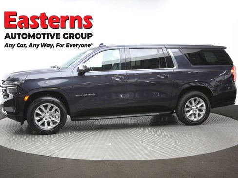 Used 2023 Chevrolet Suburban Premier image 59