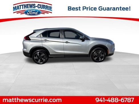 Used 2025 Mitsubishi Eclipse Cross SE image 3