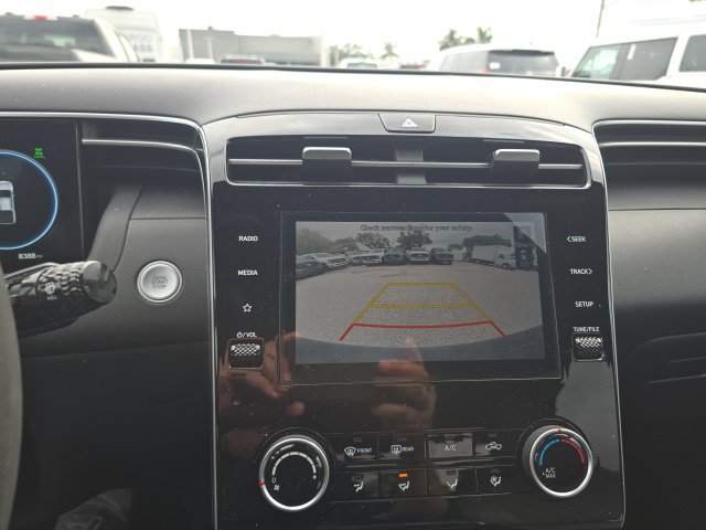 Used 2023 Hyundai Santa Cruz SEL w/ Activity Package AWD/4WD image 16