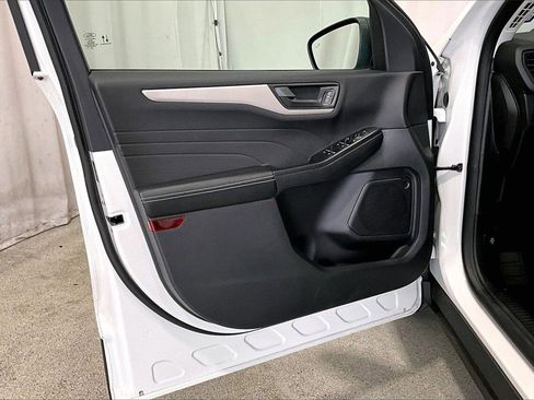 Used 2022 Ford Escape SE w/ Convenience Package image 21