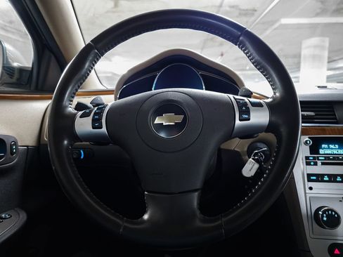 Used 2010 Chevrolet Malibu LT w/ HFV6 Engine Package image 25