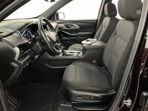 Certified 2022 Chevrolet Traverse LT image 7