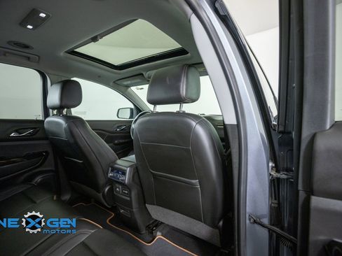 Used 2021 GMC Acadia AT4 w/ LPO, 'HIT The Road' Package AWD/4WD image 38
