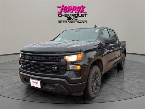 Used 2023 Chevrolet Silverado 1500 Custom w/ LPO, Dark Essentials Package image 9