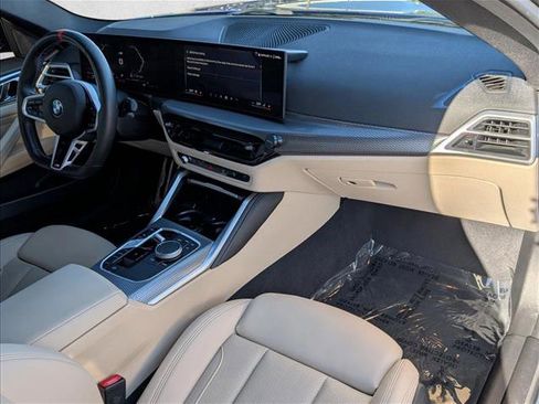 Certified 2025 BMW M440i Coupe image 23