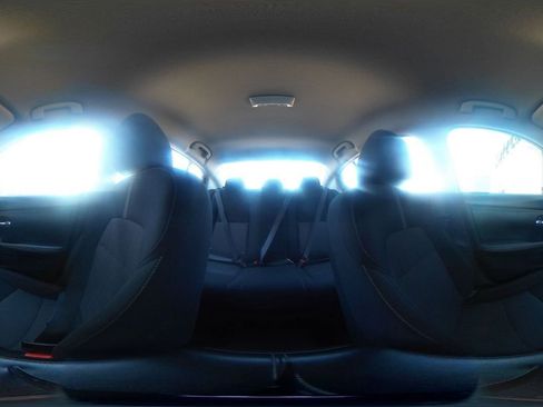 Used 2025 Nissan Sentra SV FWD image 41