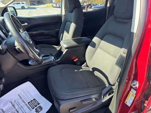 Used 2019 GMC Canyon SLE w/ Driver Alert Package image 12