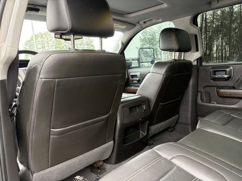 Used 2018 GMC Sierra 1500 Denali w/ Denali Ultimate Package image 24