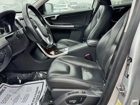 Used 2014 Volvo XC60 T6 image 9