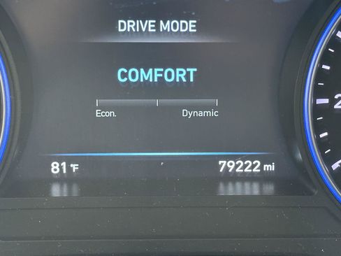 Used 2022 Hyundai Palisade SEL w/ 8P Bench Seat Package AWD/4WD image 13