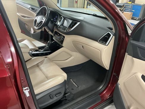 Used 2017 Hyundai Tucson SE Plus image 15