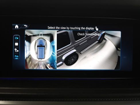 Used 2025 Mercedes-Benz G 550 image 24