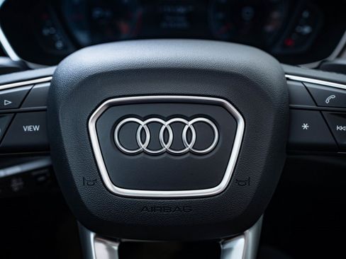 Certified 2025 Audi Q3 2.0T Premium Plus w/ Premium Plus Package image 27