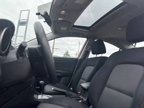 Used 2008 MAZDA MAZDA3 i Touring FWD image 13