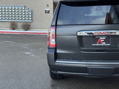 Used 2015 GMC Yukon Denali w/ Touring Package image 5