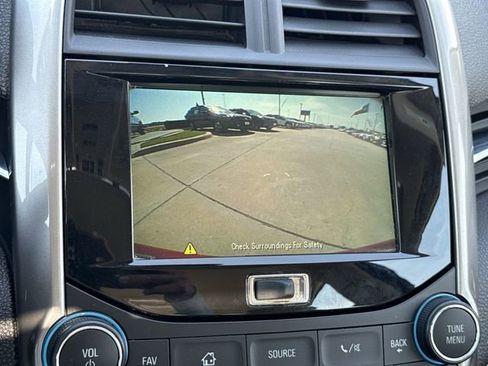 Used 2014 Chevrolet Malibu LTZ image 25