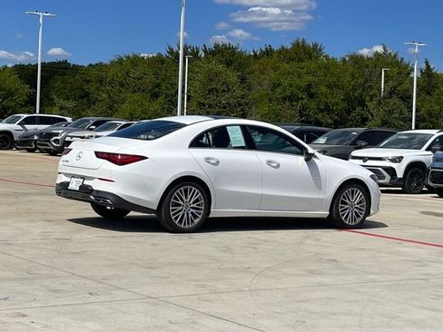 Used 2025 Mercedes-Benz CLA 250 image 10