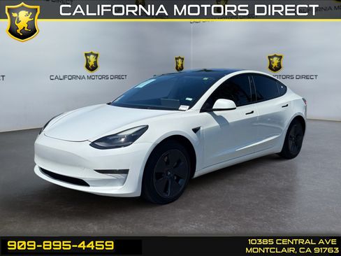 Used 2023 Tesla Model 3 Standard Range RWD image 1